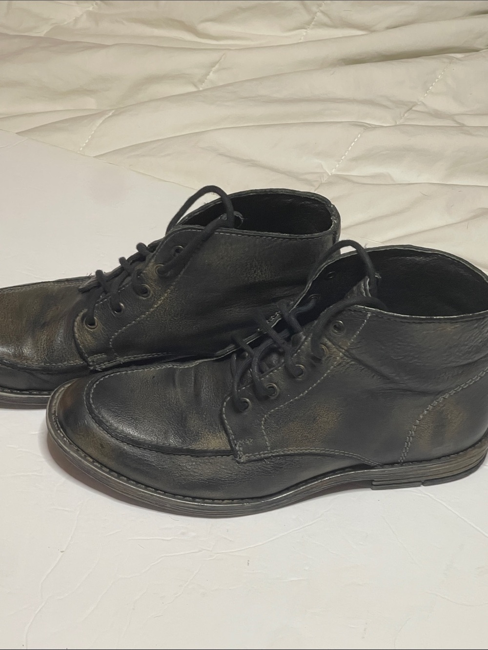 Men's Bedstu Black Leather Chukka Boots - Versatile Lace-Up Style. Size 11 - Picture 3 of 9